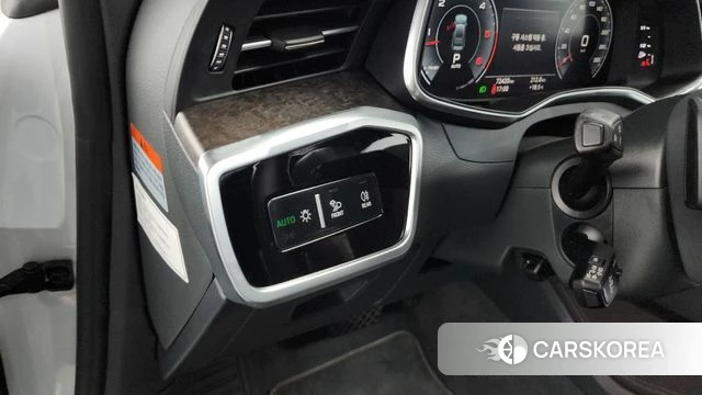 Audi A7 (4K) id 4268561 из Кореи 19