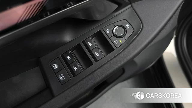 BMW 5 Series (G60) id 4548664 из Кореи 19