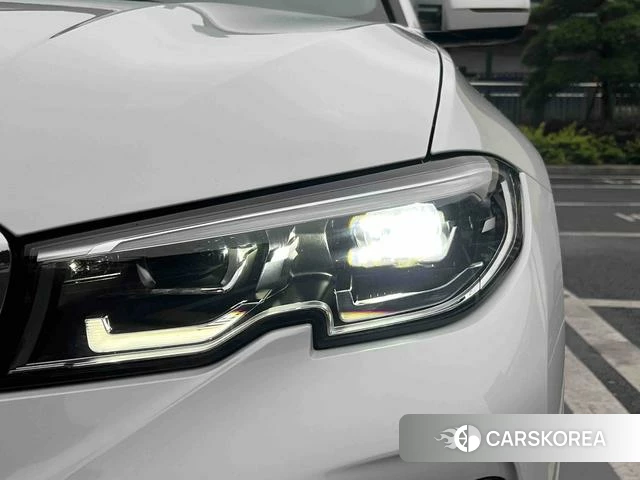 BMW 3 series id 4261906 из Китая 19
