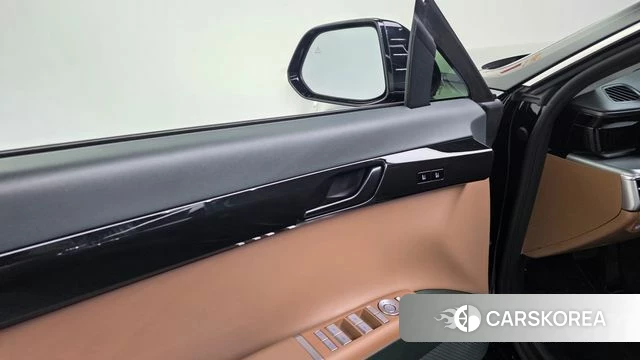 Hyundai Grandeur Hybrid (GN7) id 4315900 из Кореи 19