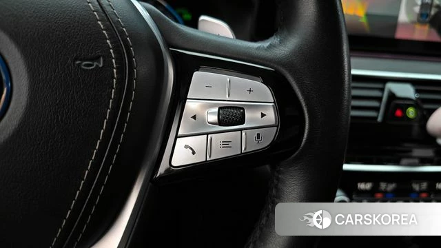 BMW 5 Series (G30) id 4293171 из Кореи 19