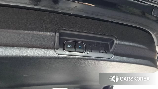 Ford Explorer 6th Generation id 4422506 из Кореи 19