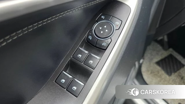 Ford Explorer 6th Generation id 4195702 из Кореи 19