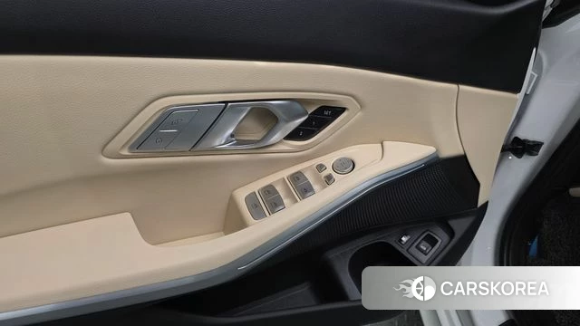 BMW 3 Series (G20) id 4292588 из Кореи 19