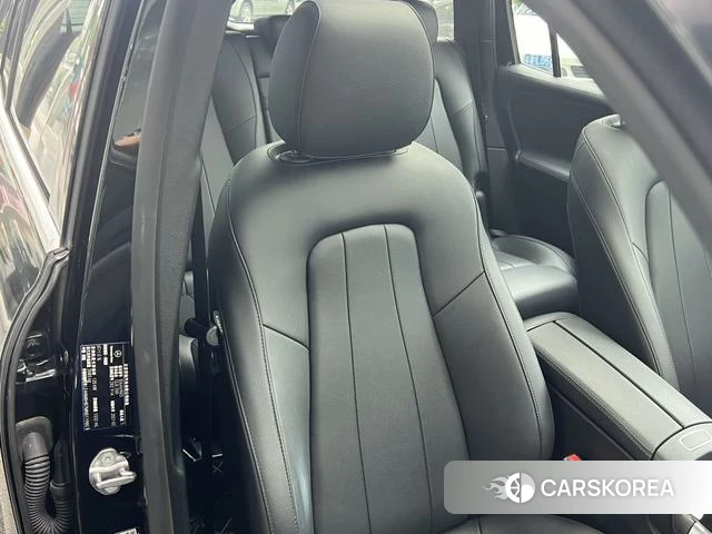 Mercedes-Benz GLB id 4299680 из Китая 19