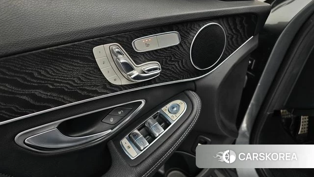 Mercedes-Benz C-Class W205 id 4781210 из Кореи 19