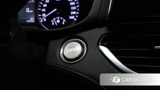 Hyundai Grandeur IG id 4502721 из Кореи 19