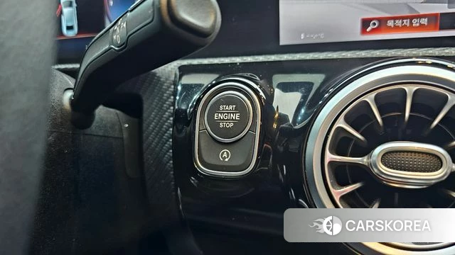 Mercedes-Benz A-Class W177 id 4712843 из Кореи 19