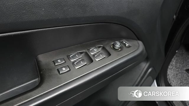 Ssangyong Rexton Sports id 4581781 из Кореи 19