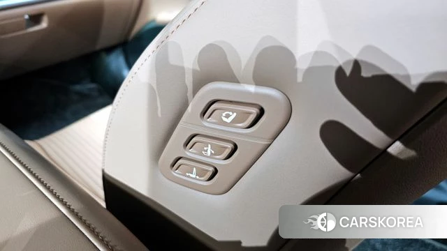 Hyundai Grandeur (GN7) id 4201114 из Кореи 19