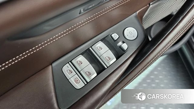 BMW 5 Series (G30) id 4684139 из Кореи 19