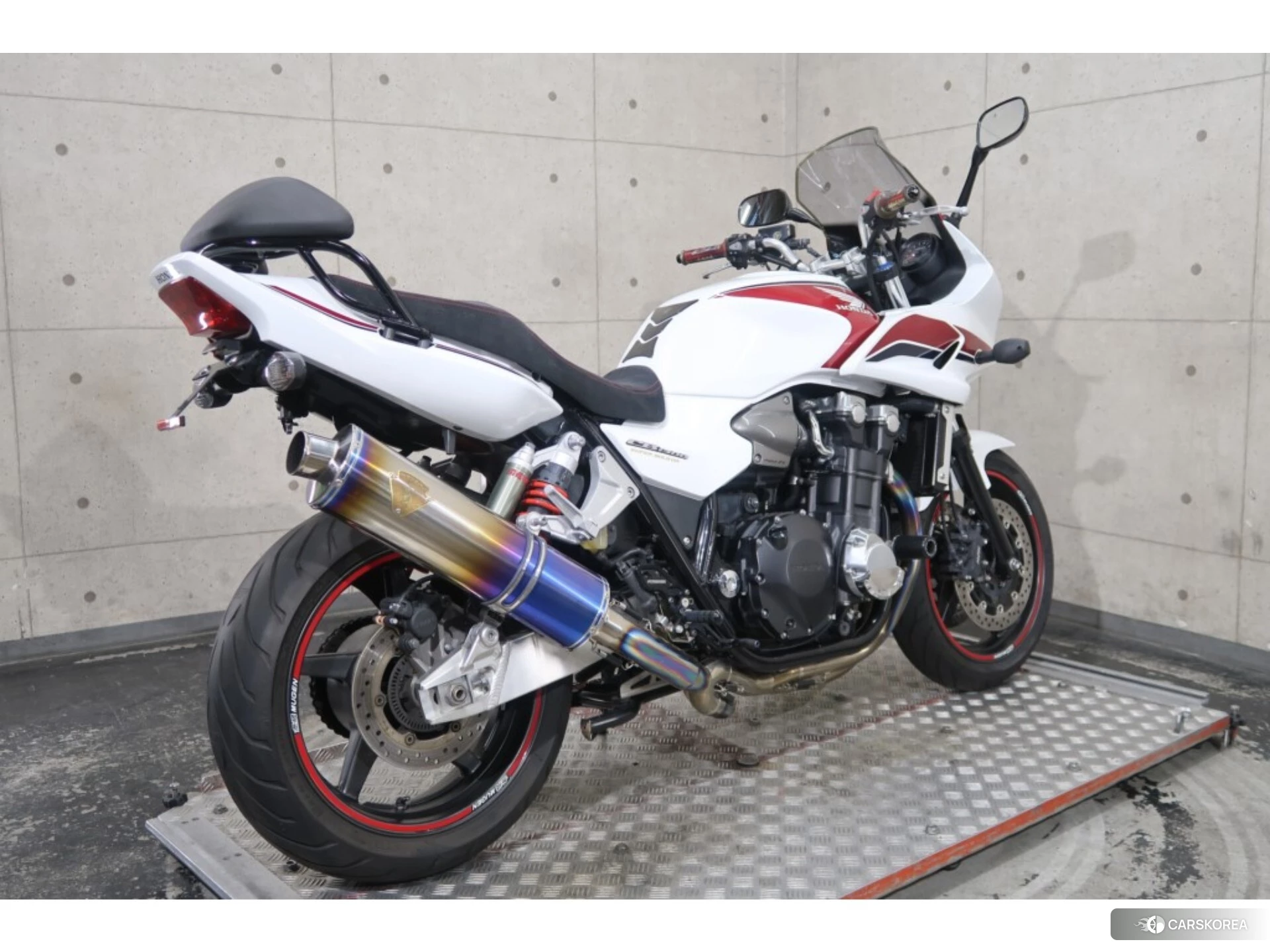Honda CB1300SF BOLDOR ABS id 4374336 из Японии 19