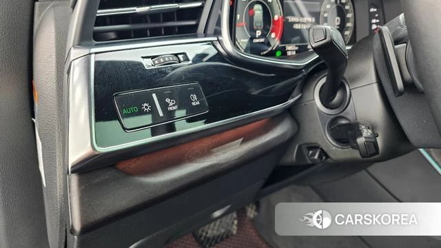 Audi Q7 (4M) id 4835977 из Кореи 19
