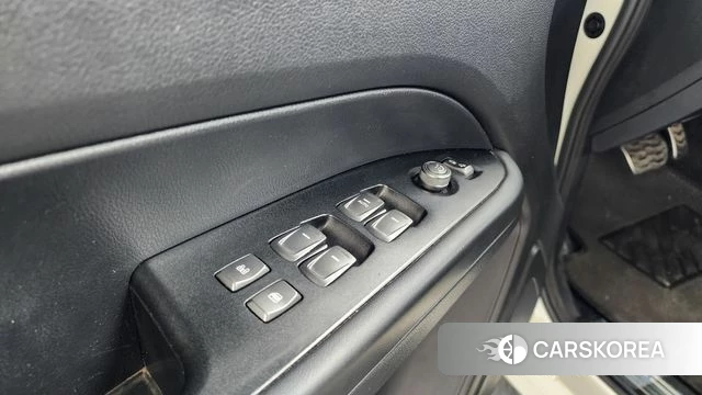 Ssangyong The New Rexton Sports Cannes id 4428462 из Кореи 19