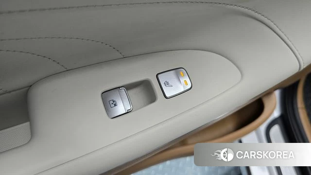 Hyundai The New Grandeur IG Hybrid id 4502078 из Кореи 19