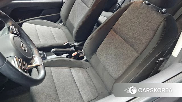 Kia Stonic id 4856426 из Кореи 19