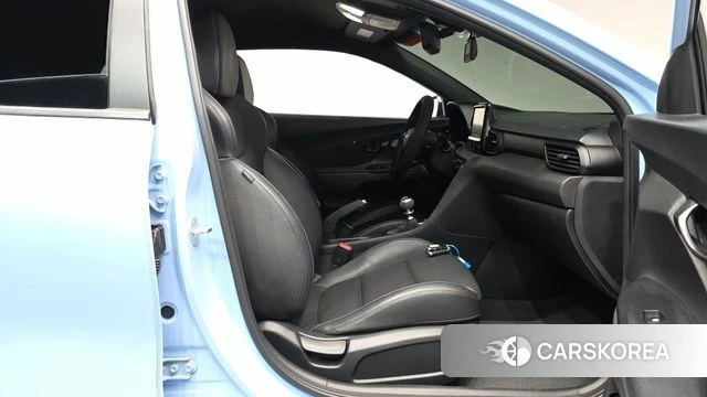 Hyundai Veloster (JS) id 4430120 из Кореи 19