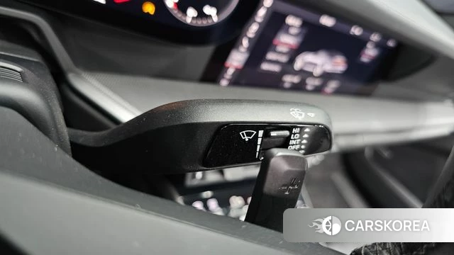 Porsche 911(992) id 4370382 из Кореи 19