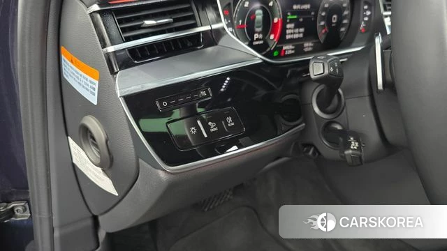 Audi A8 (D5) id 4604225 из Кореи 19