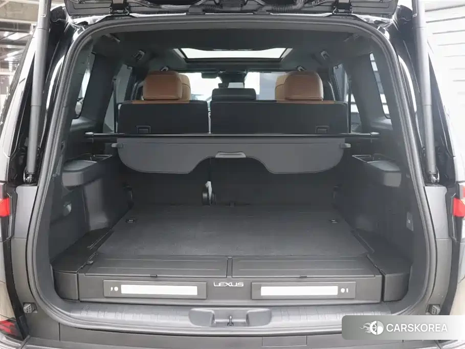 Lexus GX id 4629507 из Китая 19