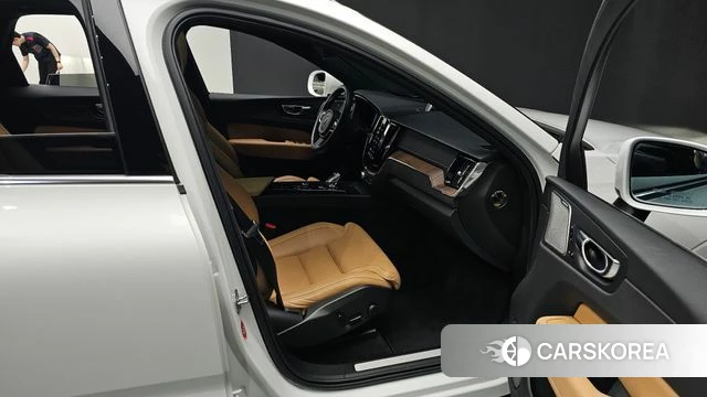 Volvo XC60 second Generation id 4396341 из Кореи 19