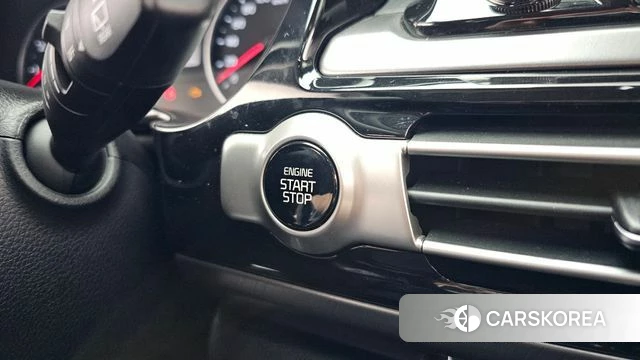 Kia Seltos id 4424459 из Кореи 19