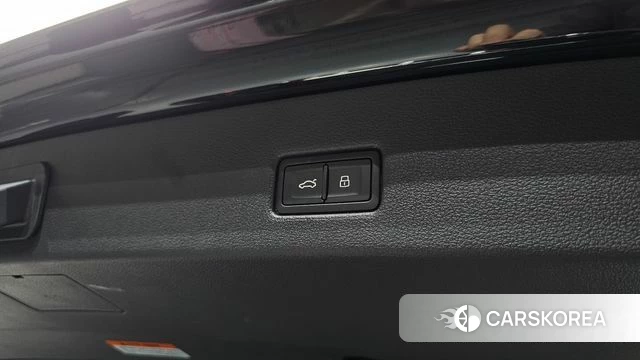 Audi A7 (4K) id 4315444 из Кореи 19