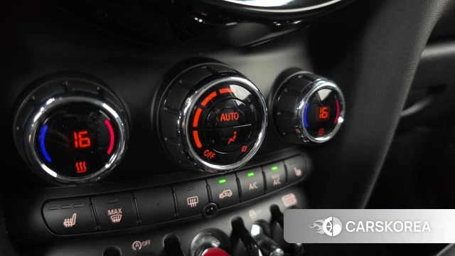 Mini Cooper id 4740282 из Кореи 19