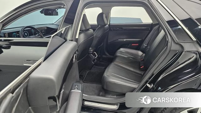 Hyundai Grandeur (GN7) id 4880360 из Кореи 19