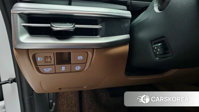 Hyundai Grandeur Hybrid (GN7) id 4200865 из Кореи 19