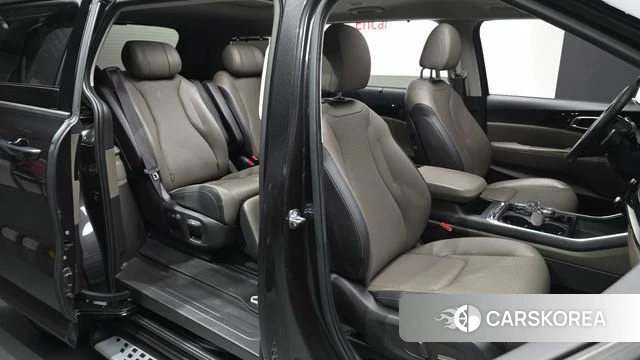 Kia The New Carnival 4th Generation id 4686837 из Кореи 19
