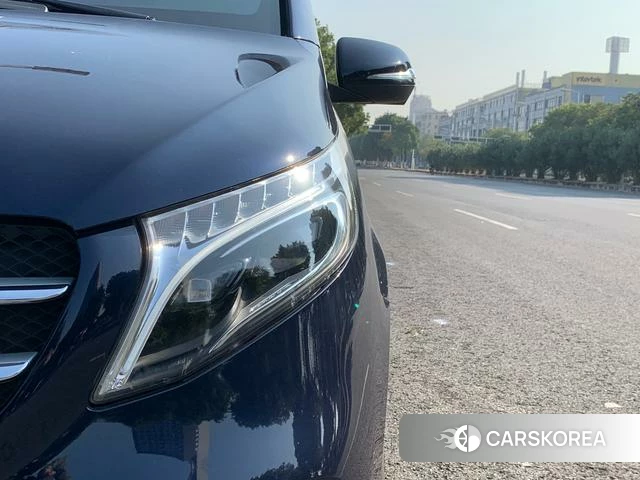 Mercedes-Benz V-class id 4263731 из Китая 19