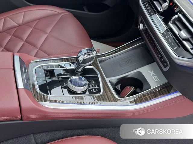 BMW X5 id 4380441 из Китая 19