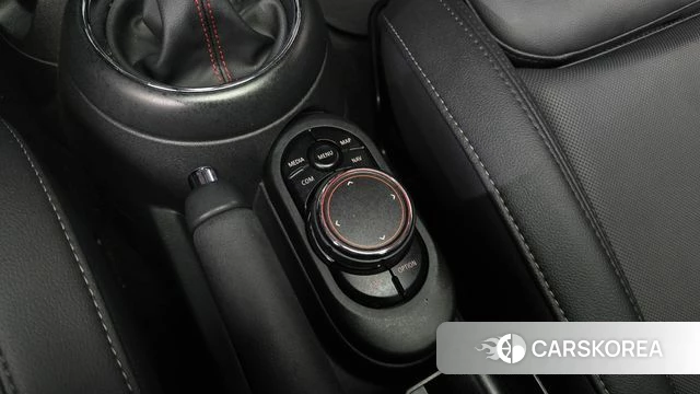 Mini Cooper S id 4794723 из Кореи 19