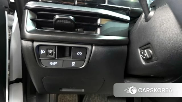 Hyundai Grandeur (GN7) id 4267220 из Кореи 19