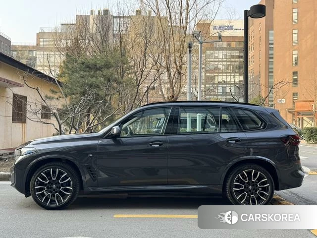 BMW X5 id 3920721 из Китая 19