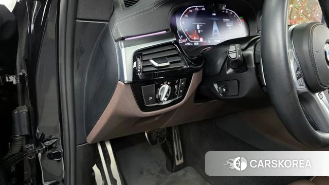 BMW 6 Series GT (G32) id 4194578 из Кореи 19