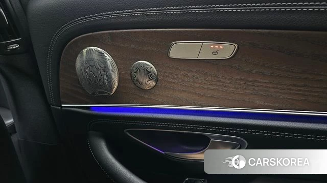 Mercedes-Benz E-Class W213 id 4608957 из Кореи 19