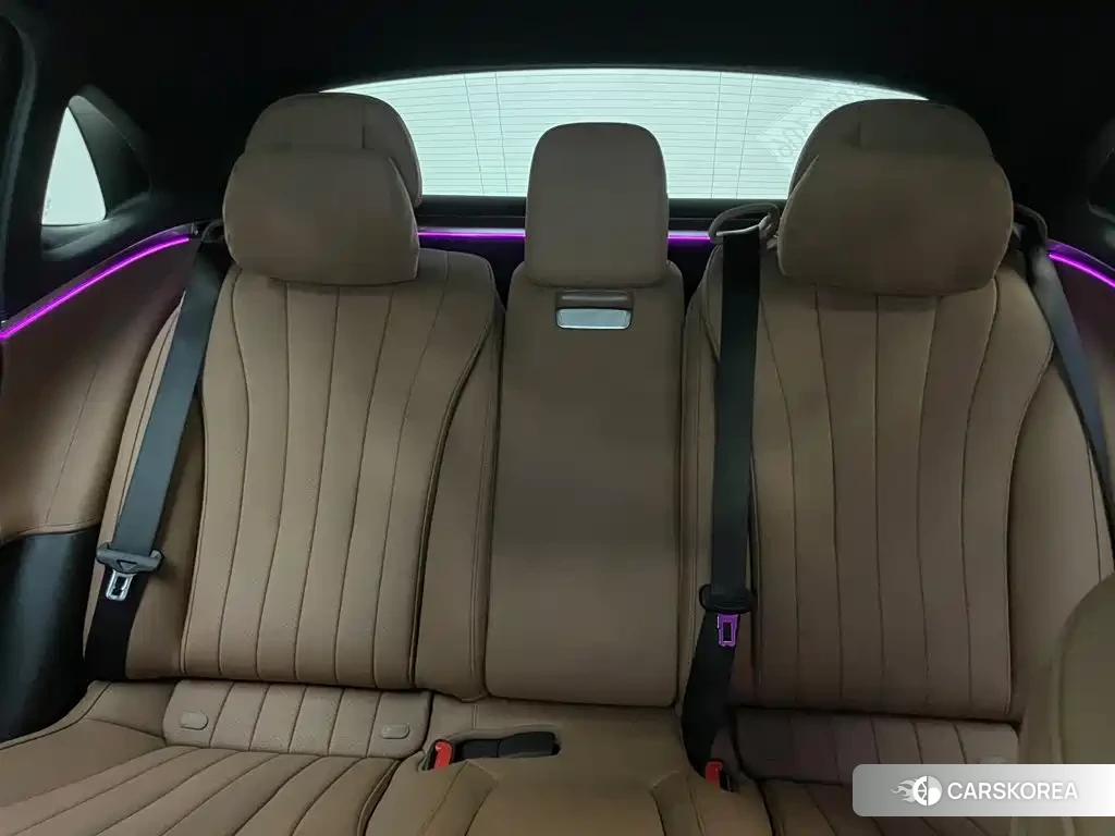 Mercedes-Benz E-Class id 4679601 из Китая 19