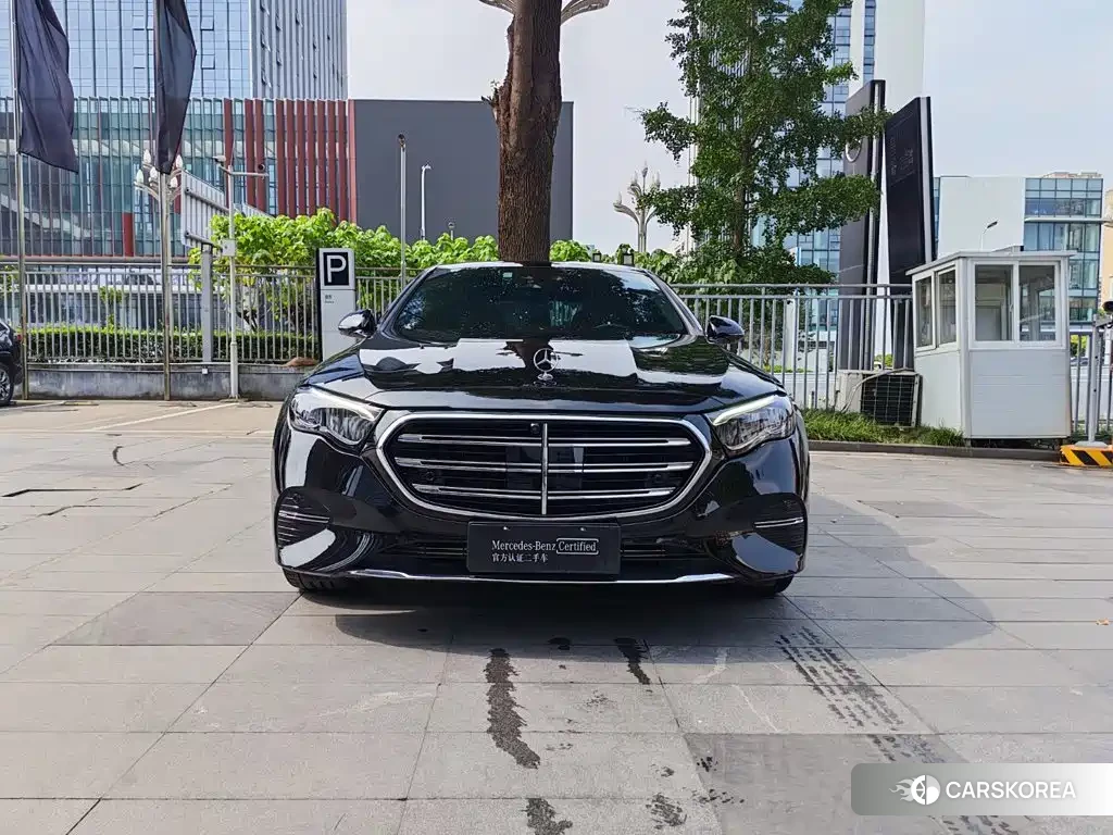 Mercedes-Benz E-Class id 4680508 из Китая 19