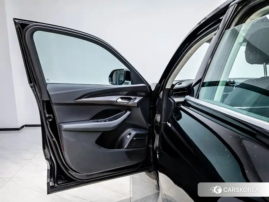 Audi Q6 id 4629694 из Китая 19