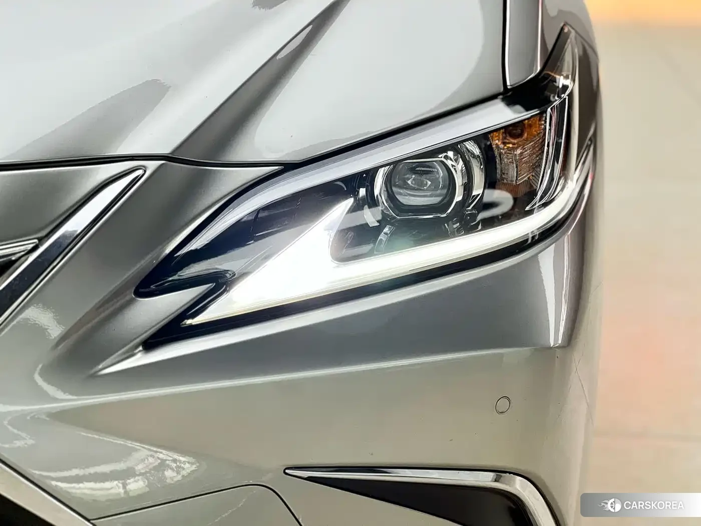 Lexus ES id 4514251 из Китая 19