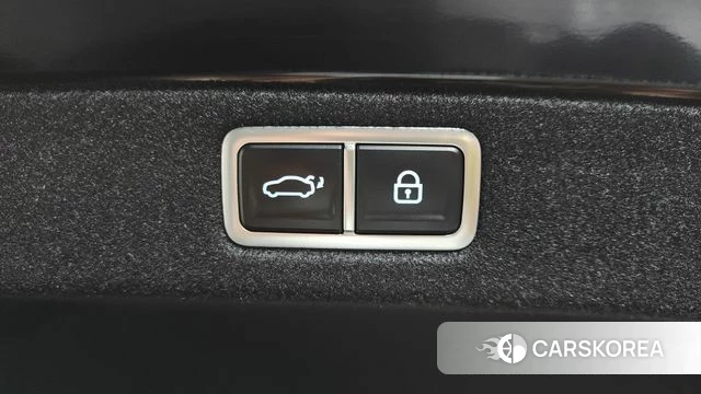 Hyundai Grandeur (GN7) id 4612803 из Кореи 19