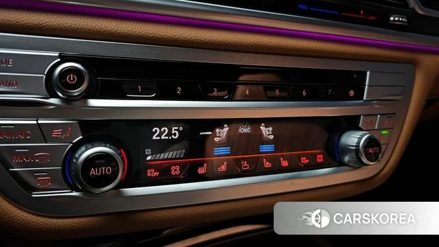 BMW 7 Series (G11) id 4343675 из Кореи 19