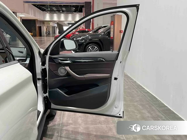 BMW X1 id 4353802 из Китая 19