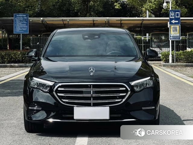 Mercedes-Benz E-class id 3919468 из Китая 19