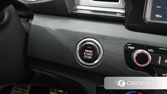Kia Niro id 4776196 из Кореи 19
