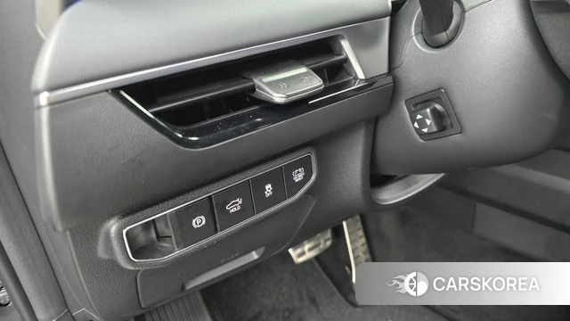 Kia The New K8 Hybrid id 4715184 из Кореи 19