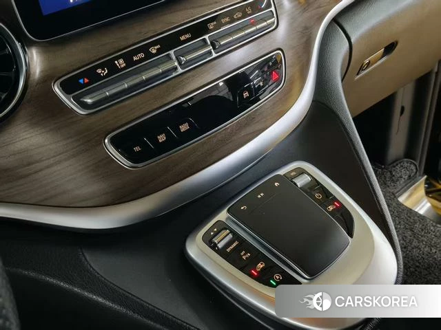 Mercedes-Benz V-class id 4264696 из Китая 19
