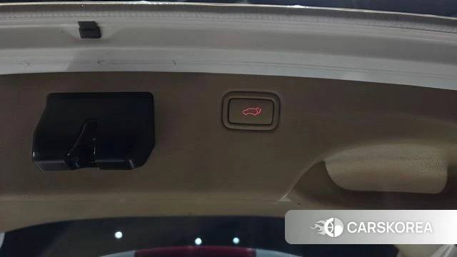 Kia The New Carnival id 4693477 из Кореи 19